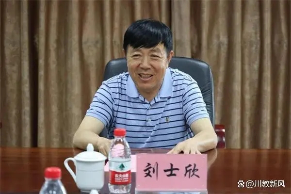 谈球吧app下载
