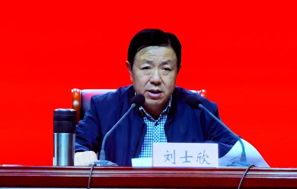 谈球吧app下载